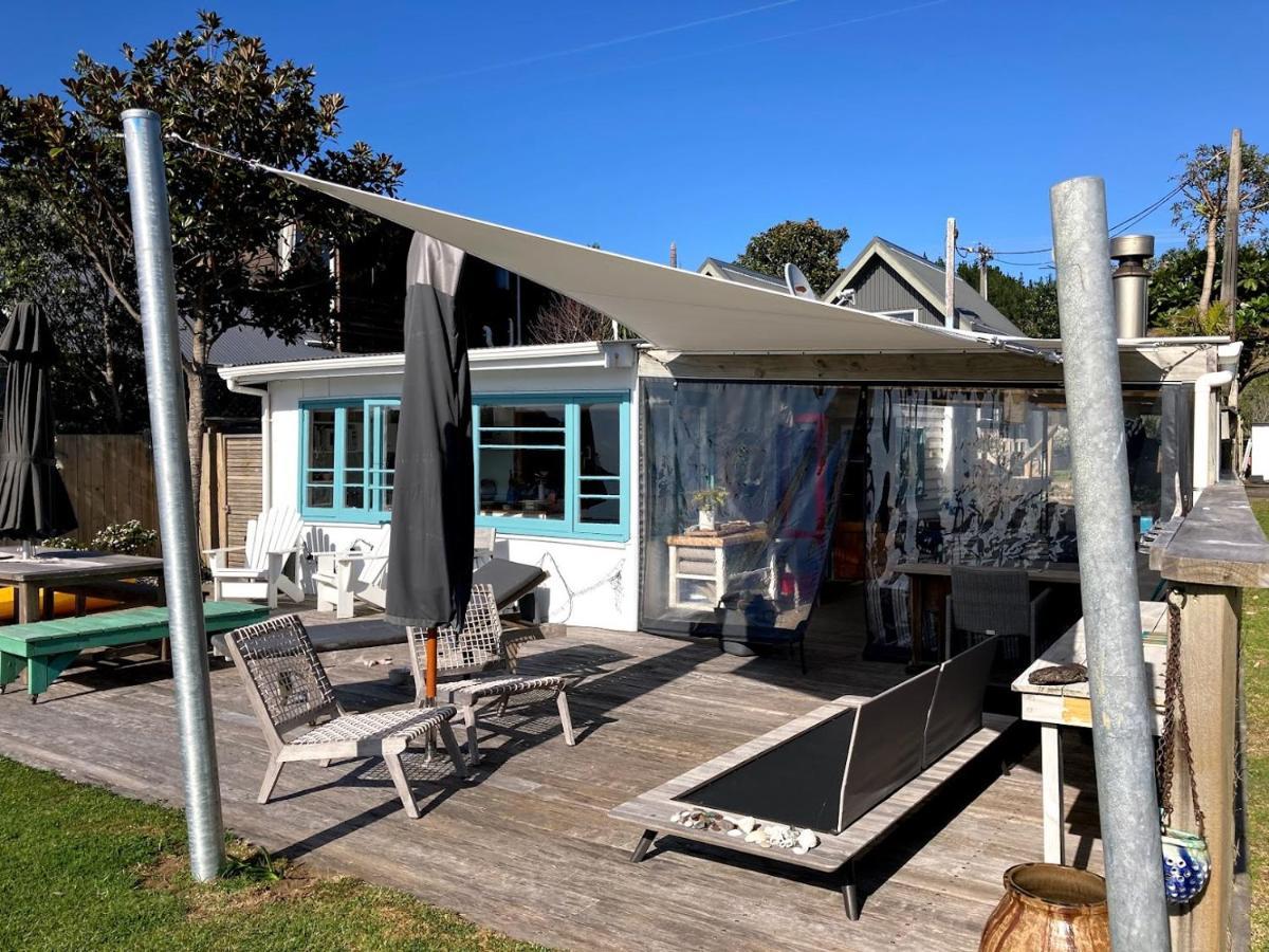 36 Steps To The Beach Bed & Breakfast Tutukaka Exterior photo